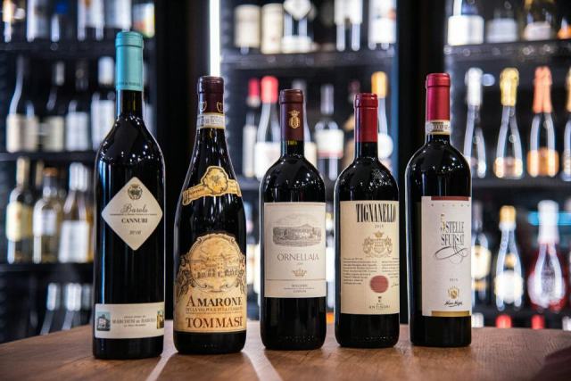 Hauteur, diamètre et formats des bouteilles de vin expliqués Hauteur, diamètre et formats des bouteilles de vin expliqués